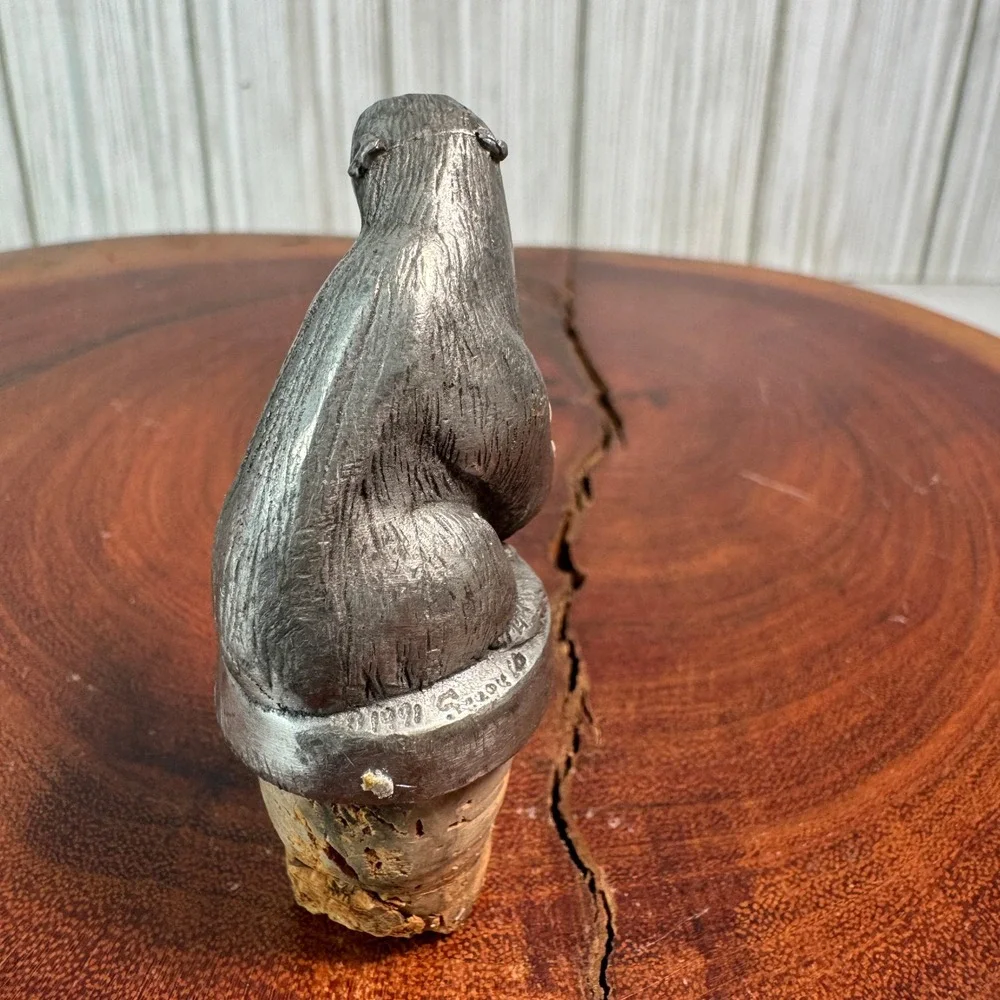 Vintage 1991 Seagull Pewter Bear Wine Bottle Stopper Cast Metal Barware